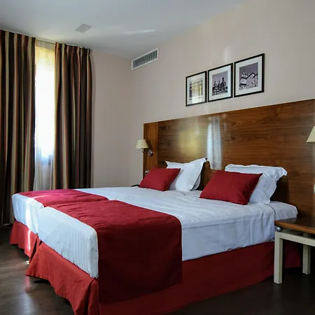 Hospedium Casino Del Tormes سلامنكا