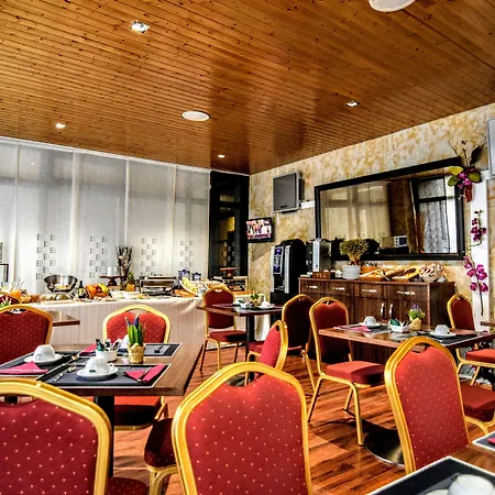 Hospedium Casino Del Tormes 4*