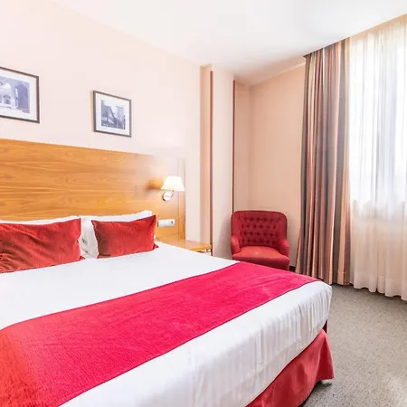 Hospedium Casino Del Tormes מלון 4*