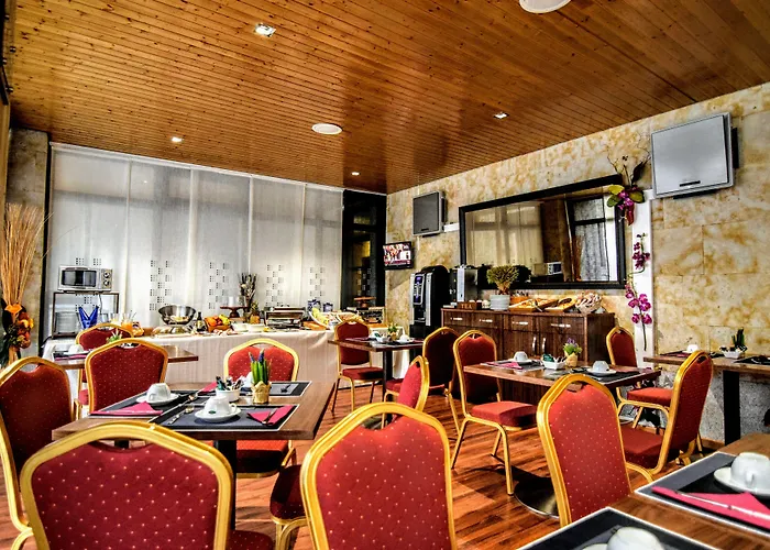 Hospedium Casino Del Tormes 4*